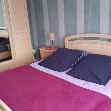 B & B Vandenbroucke Joseline Ieper Exteriér fotografie