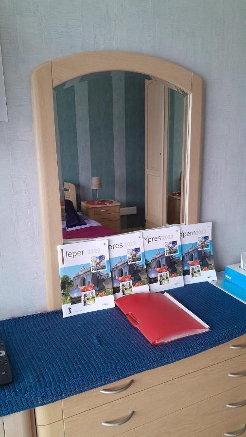 B & B Vandenbroucke Joseline Ieper Exteriér fotografie